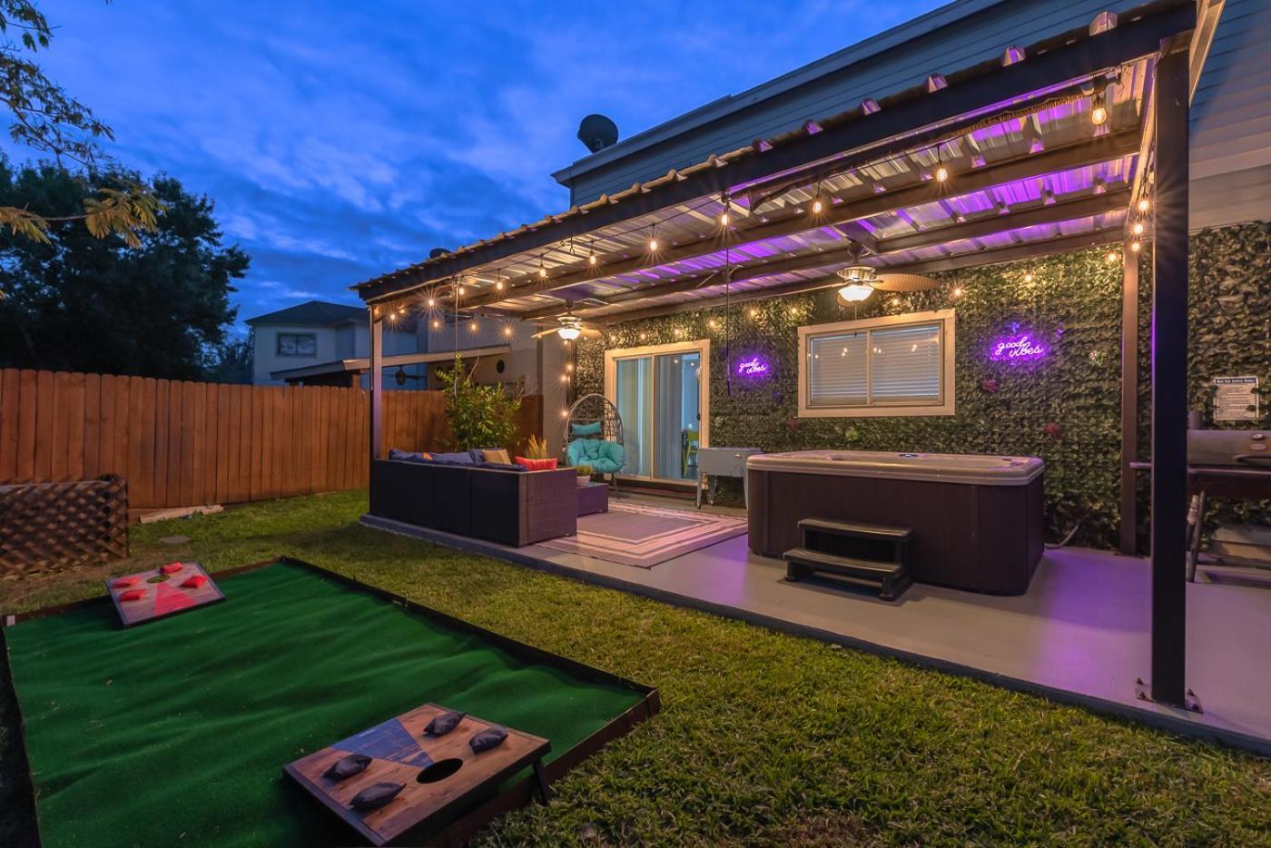 Gameroom, Bbq & Hot-Tub By Lackland & Seaworld Сан-Антонио Экстерьер фото